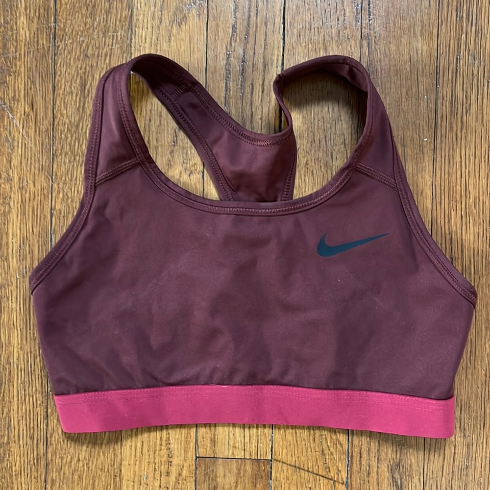 Nike maroon sports bra